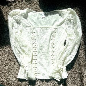 Venus long sleeve lace top